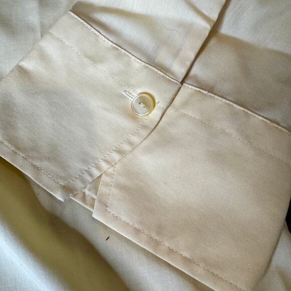 Foxcroft sz 16W Women’s Wrinkle Free Button Up Shirt Shaped Yellow - Picture 7 of 9